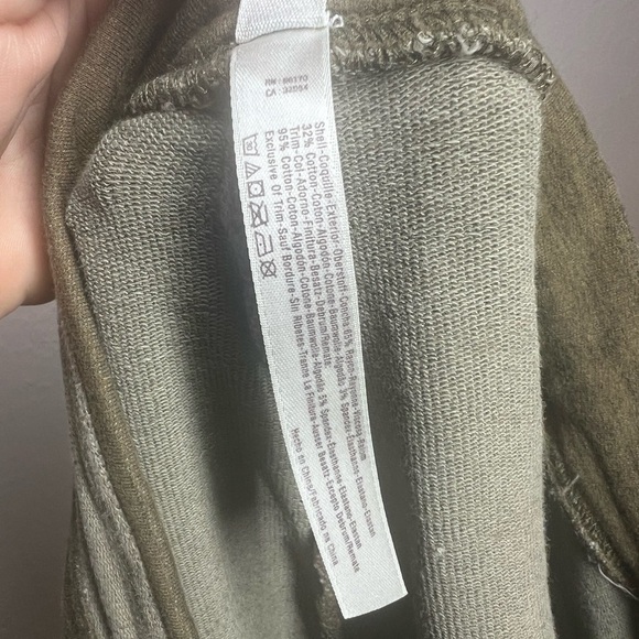 Free People Cheeky Yoga Shorts Size Large - Picture 6 of 6